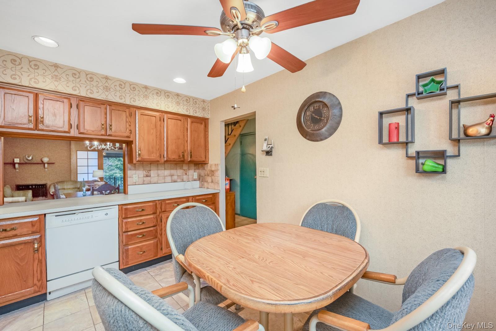 Single Family 61st Queens, NY 11379, MLS-970143-3