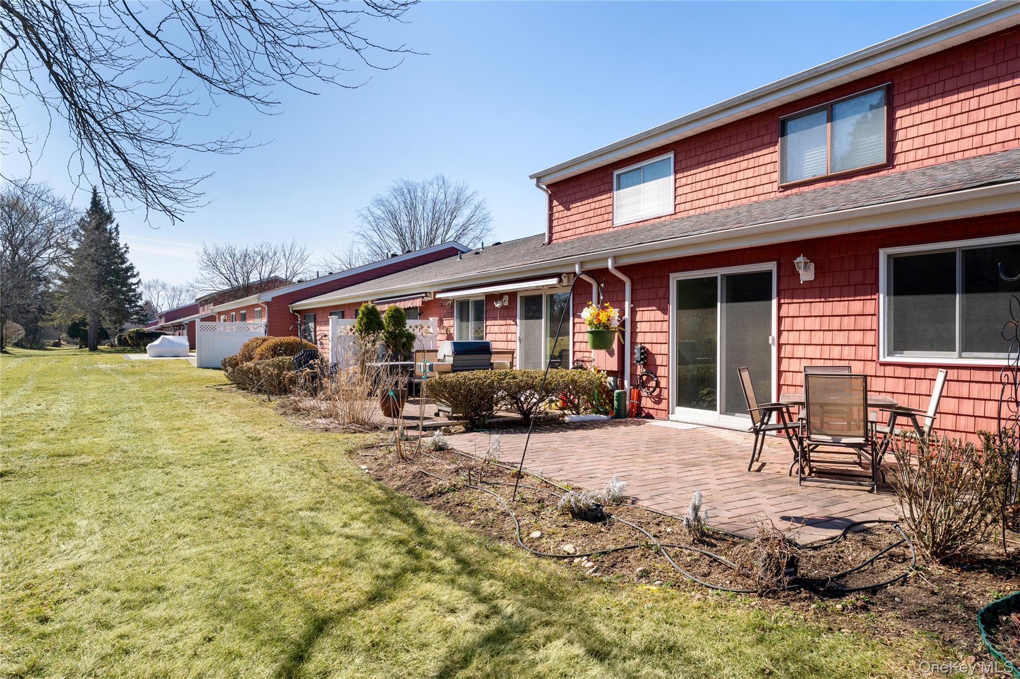 Condo Drew  Suffolk County, NY 11780, MLS-970144-17