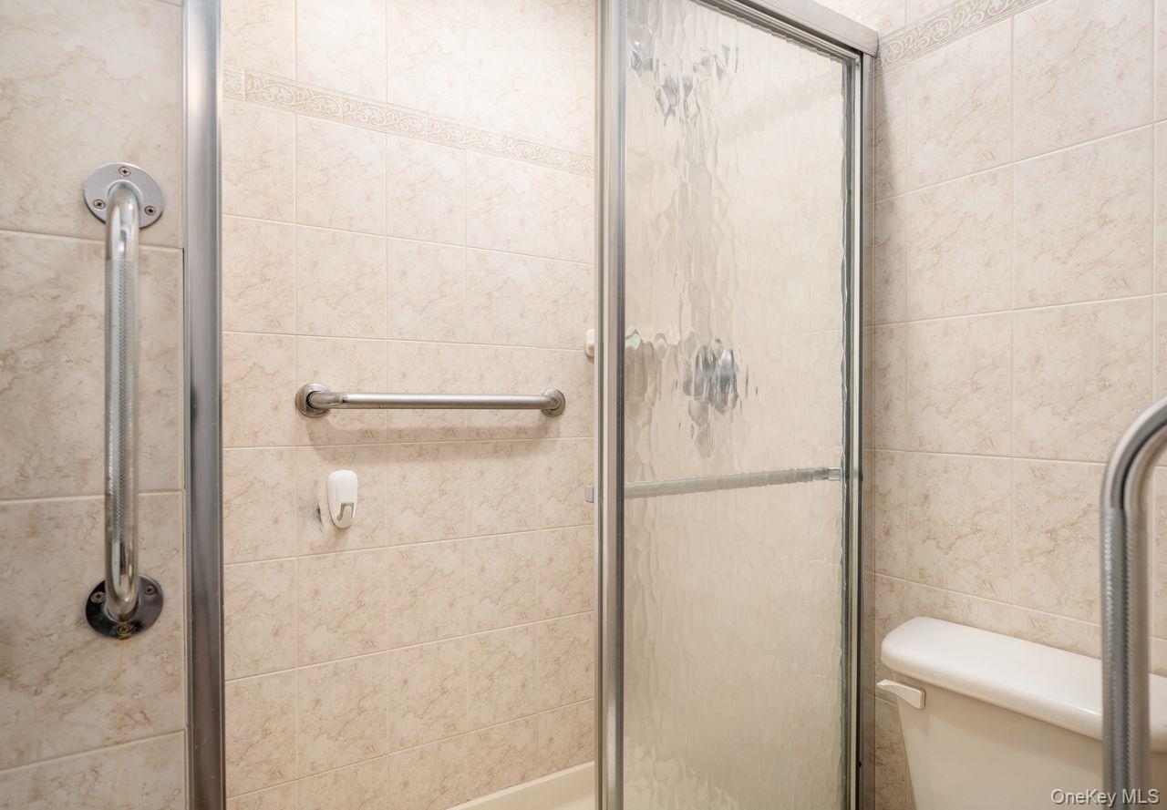 Condo Drew  Suffolk County, NY 11780, MLS-970144-22