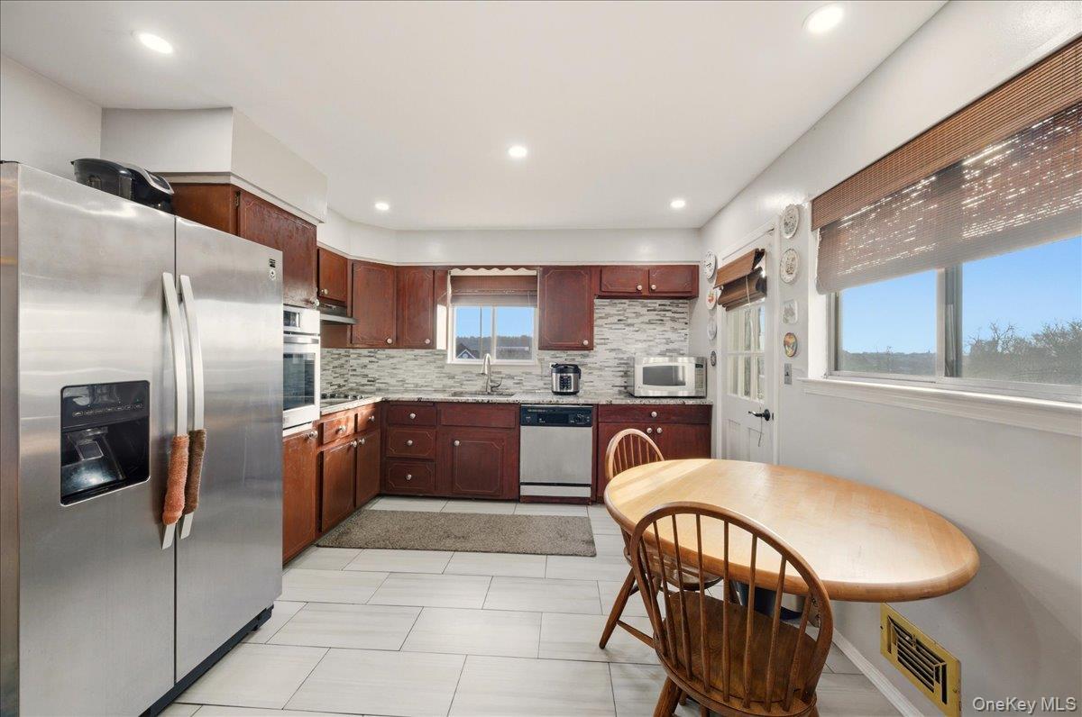 Single Family Skymeadow  Westchester County, NY 10523, MLS-970149-10