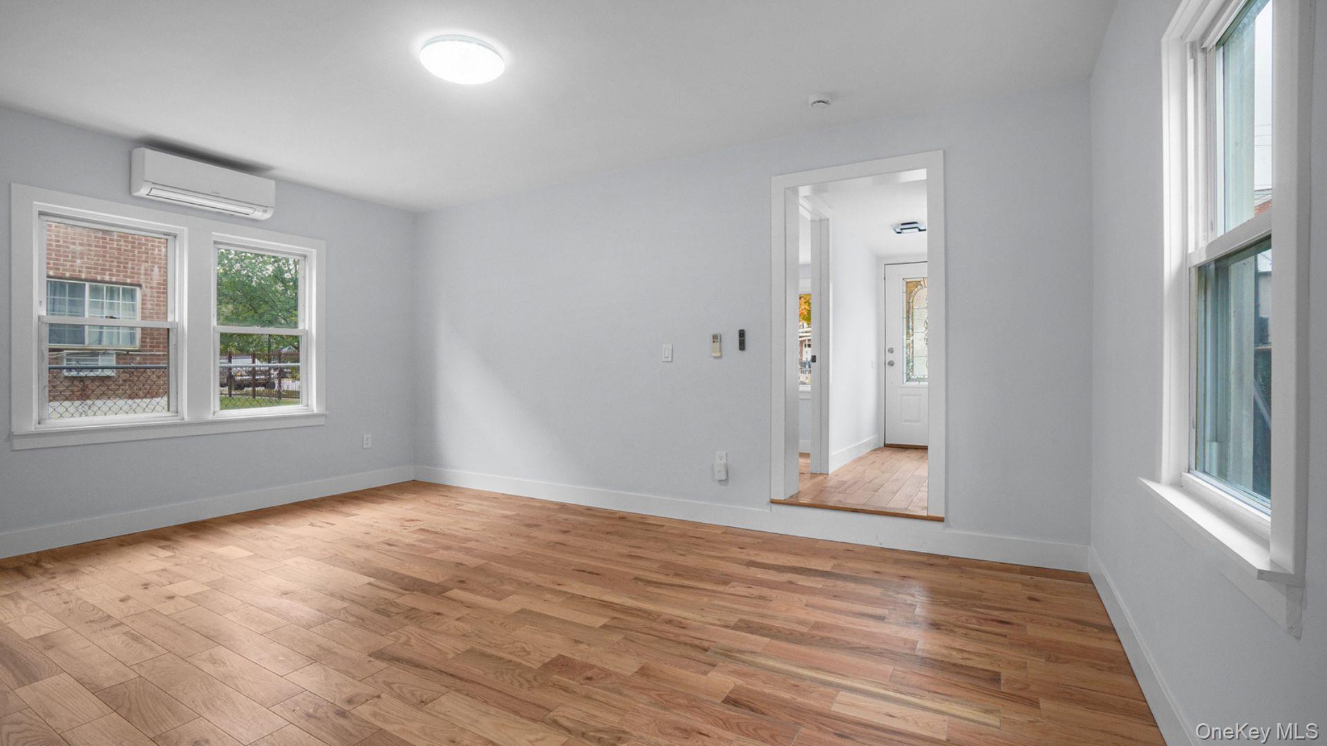 Single Family Miles  Bronx, NY 10465, MLS-970173-8