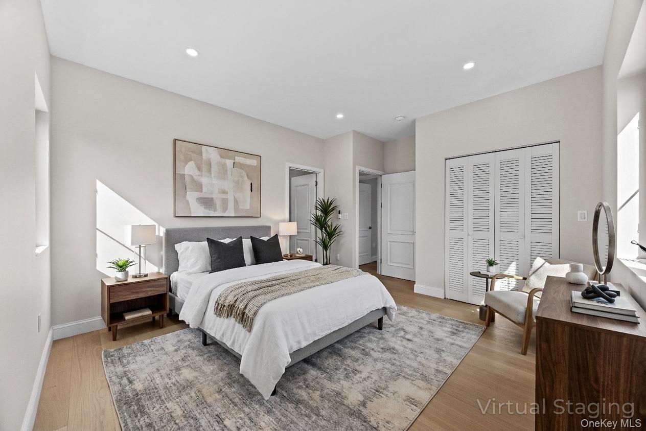 Single Family 175th  Queens, NY 11366, MLS-970183-4