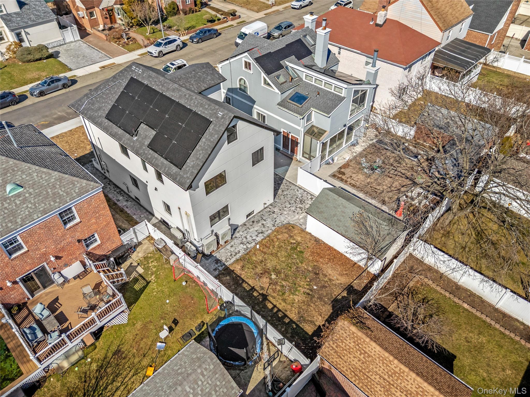 Single Family 175th  Queens, NY 11366, MLS-970183-45