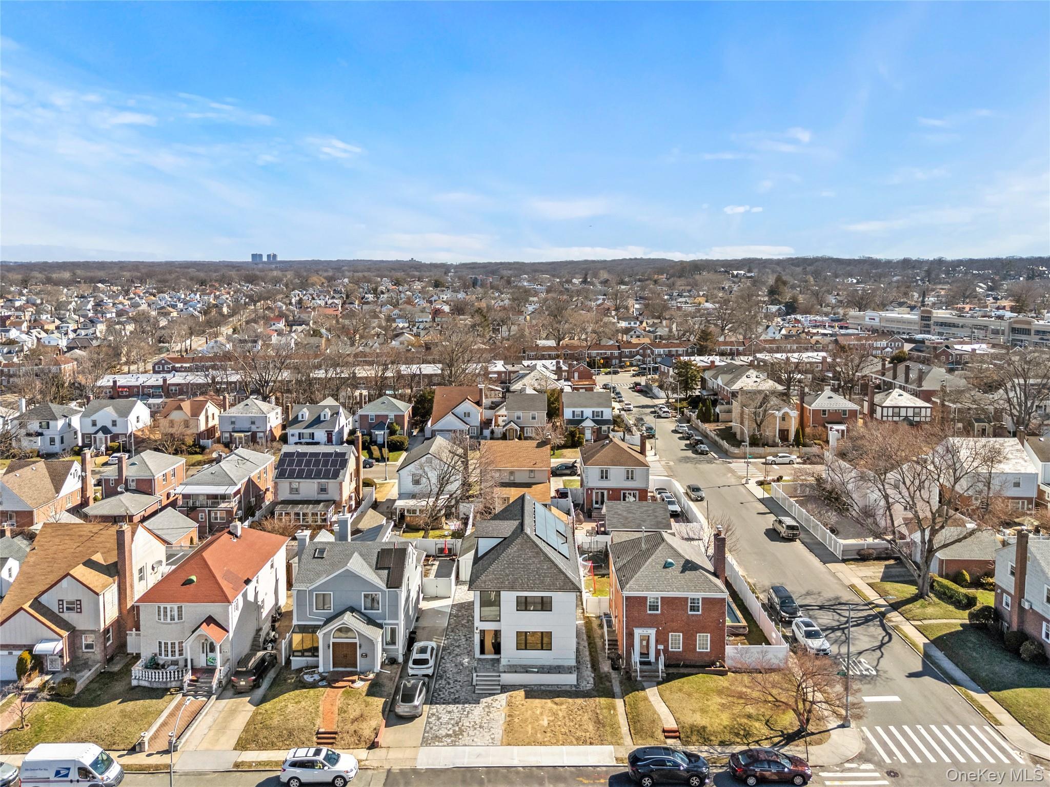 Single Family 175th Street  Queens, NY 11366, MLS-970183-48