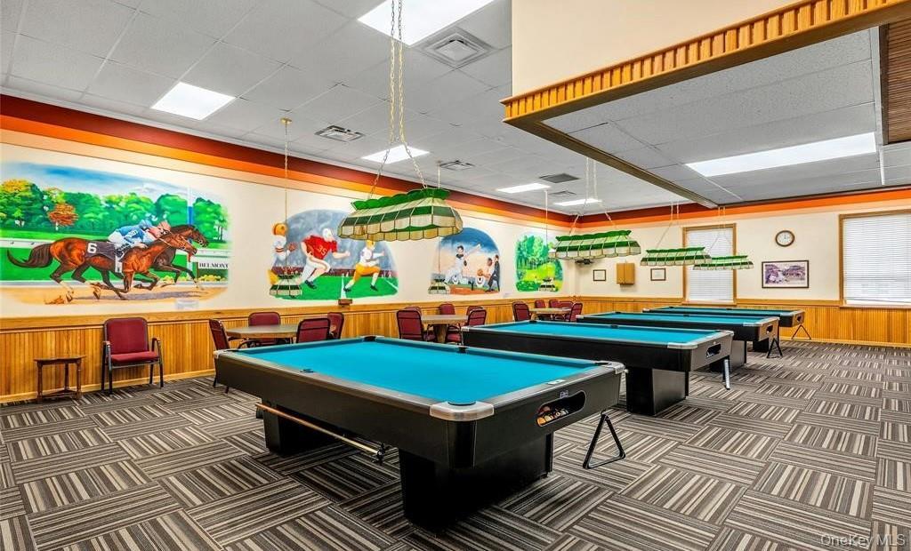 Condo Woodbridge  Suffolk County, NY 11961, MLS-970195-23