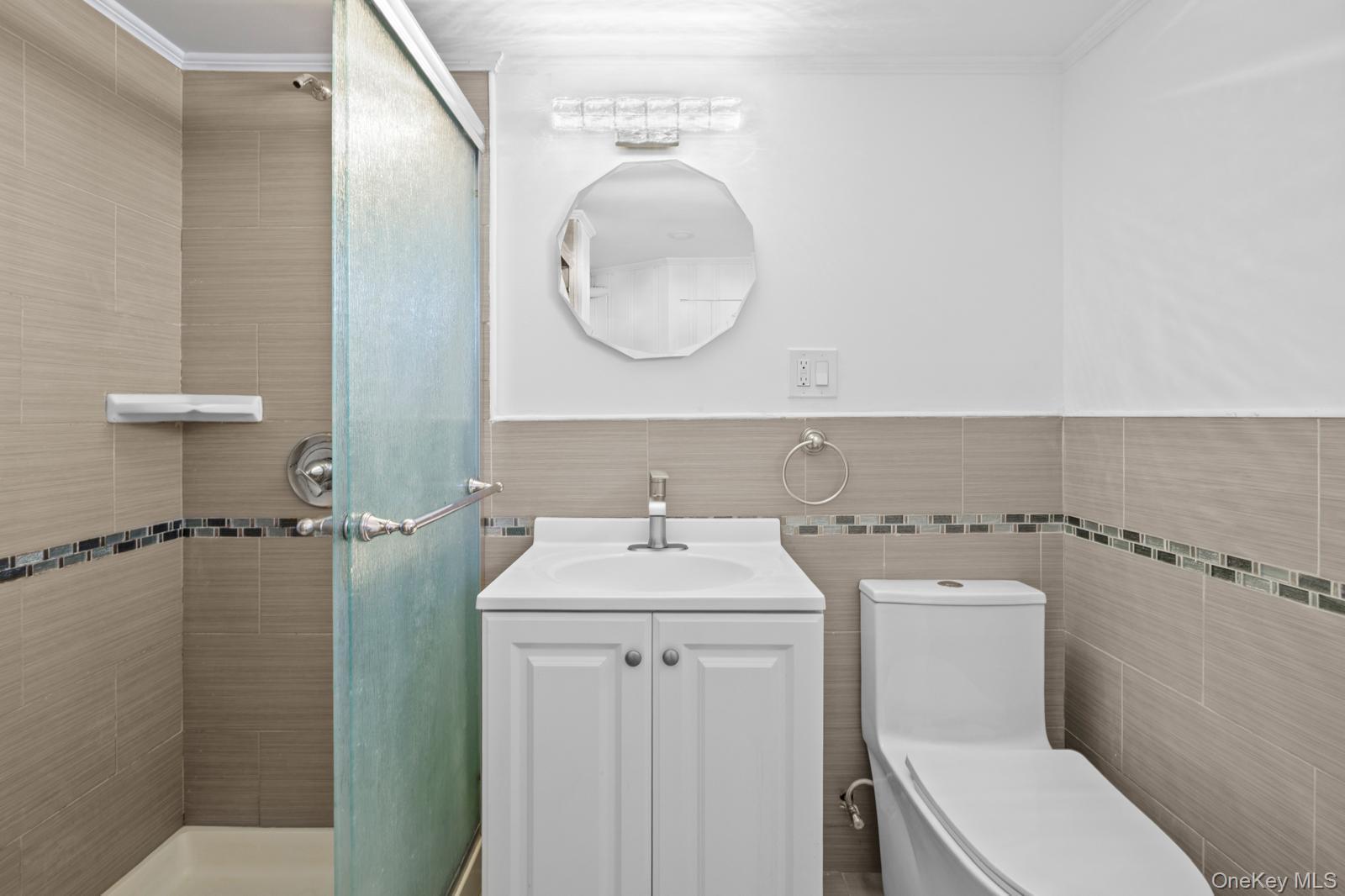 Single Family 225th Queens, NY 11413, MLS-970207-14