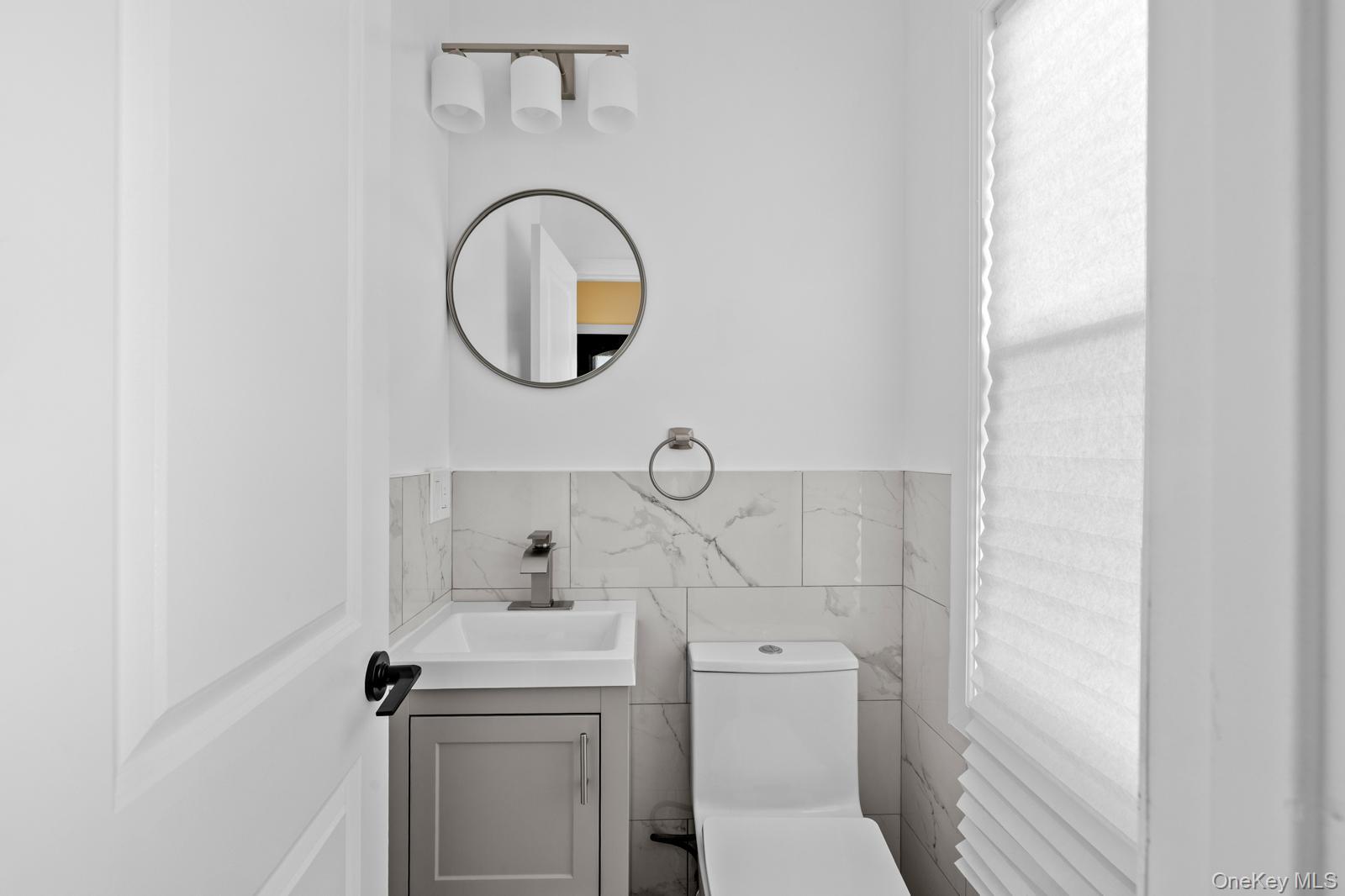 Single Family 225th Queens, NY 11413, MLS-970207-7