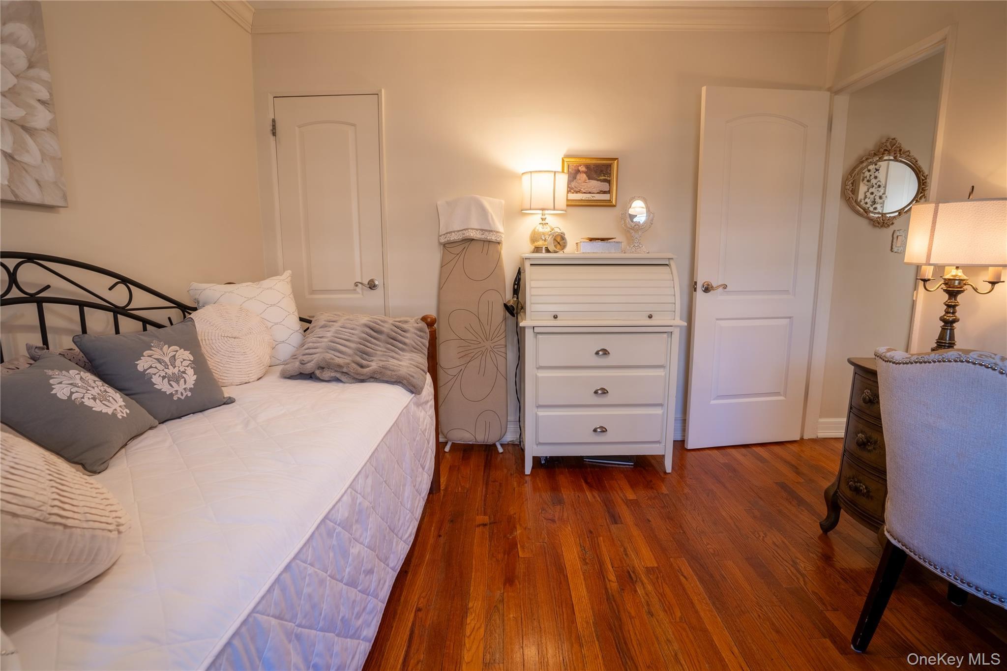 Coop 60  Queens, NY 11362, MLS-970213-16