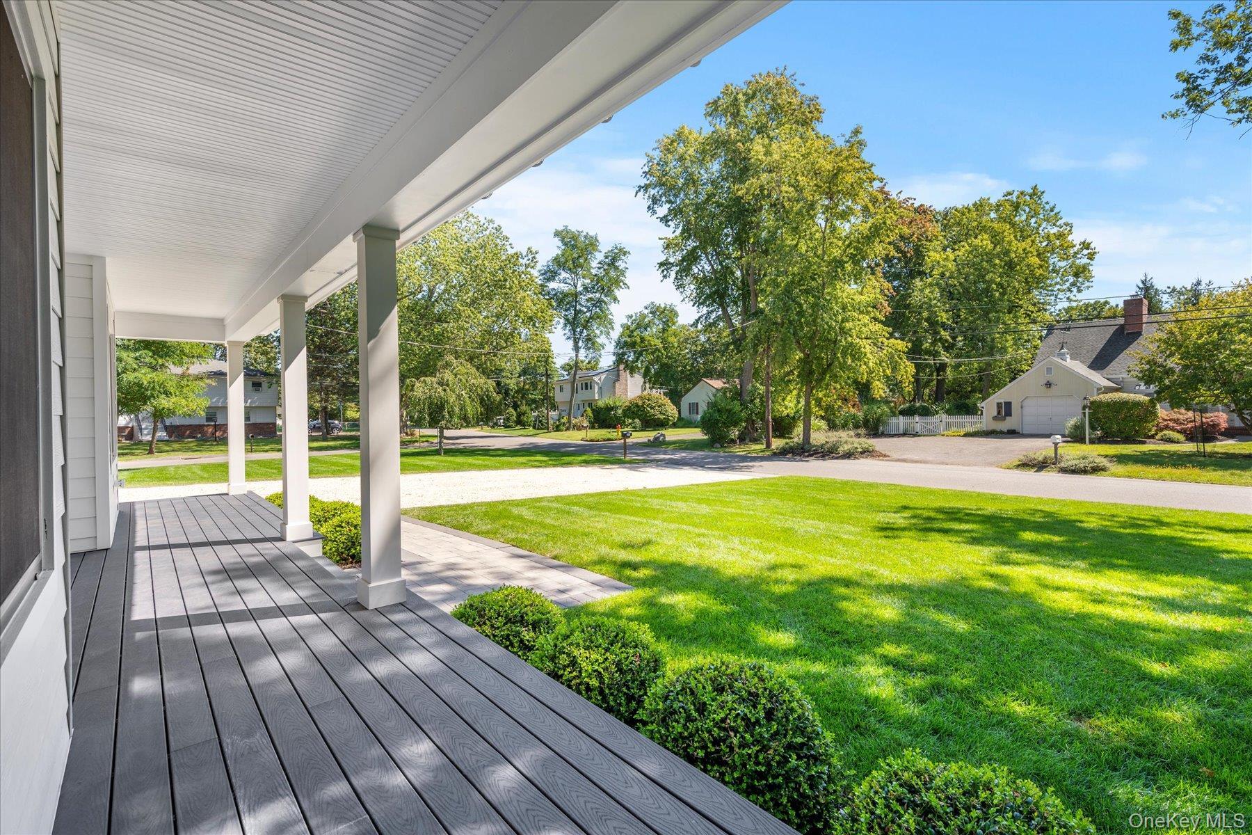 Single Family Sutton Place Suffolk County, NY 11944, MLS-970247-26
