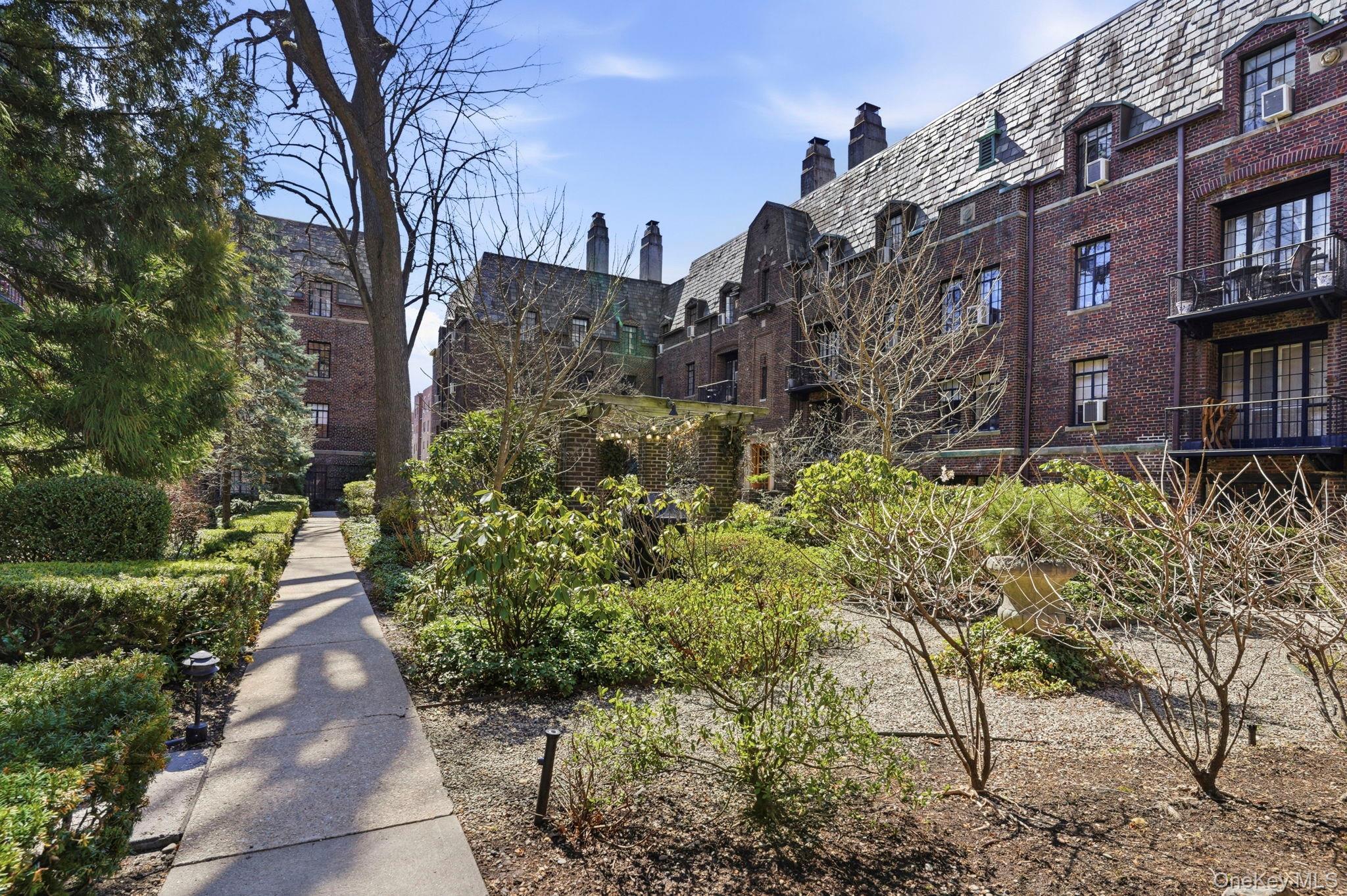 Coop Broadway  Westchester County, NY 10601, MLS-970294-21