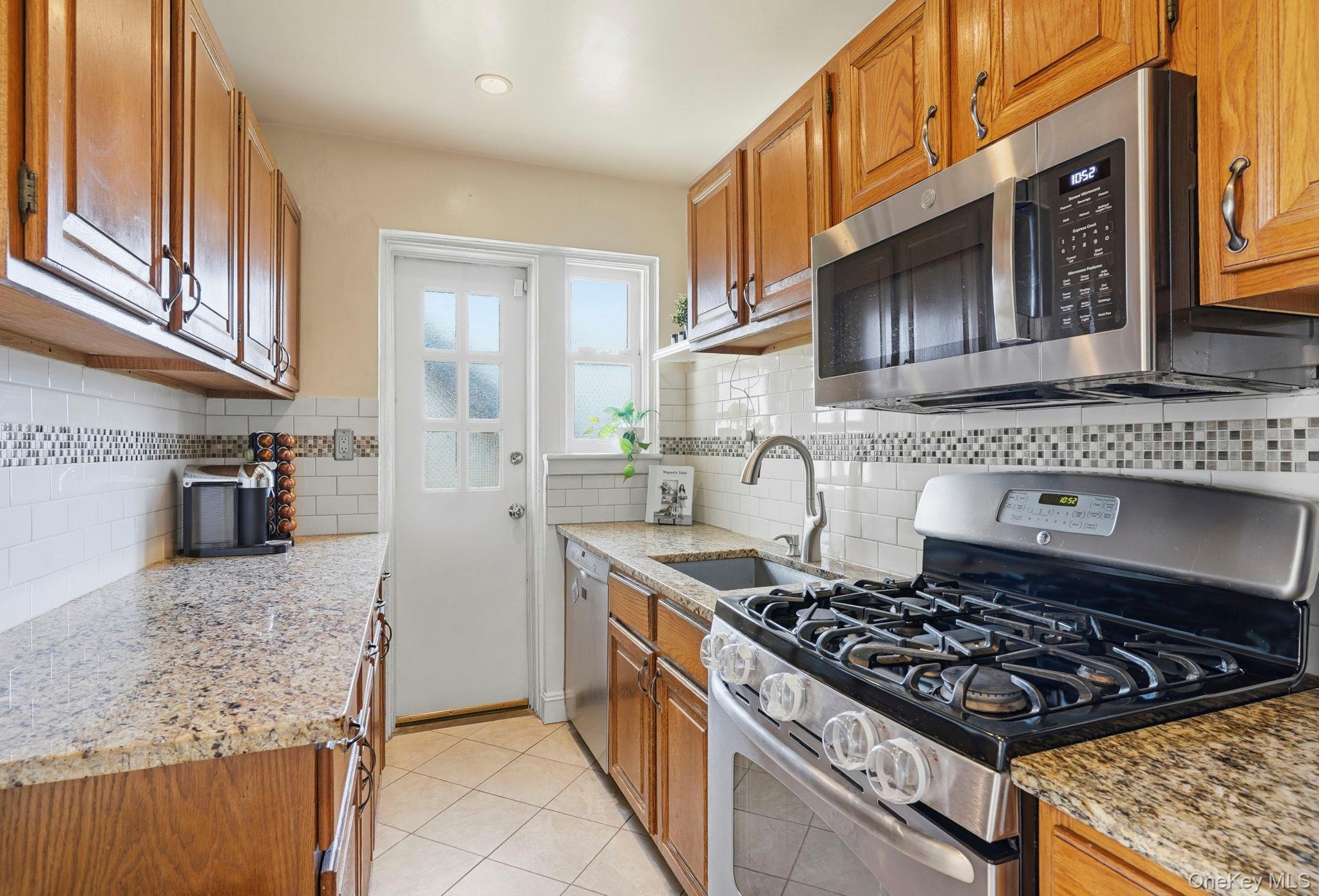 Coop Broadway  Westchester County, NY 10601, MLS-970294-6