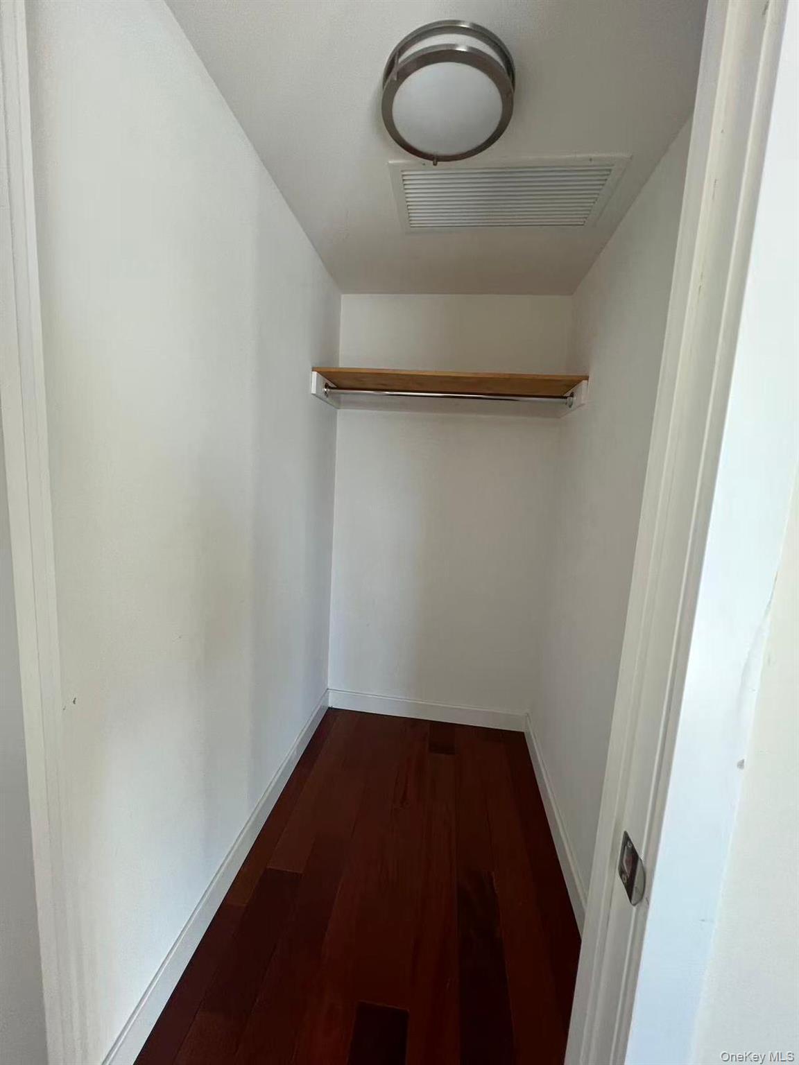 Condo 37th  Queens, NY 11354, MLS-970298-8