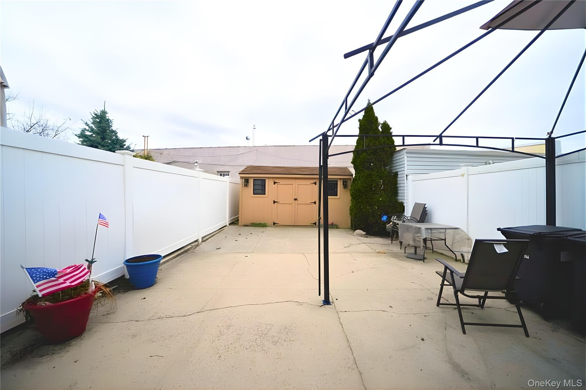 Single Family 62nd  Queens, NY 11379, MLS-970322-21