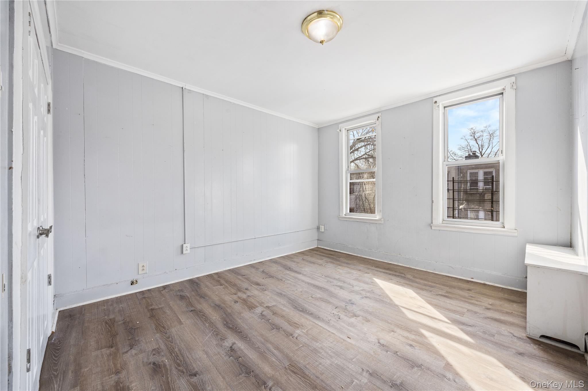 Single Family Saint Lawrence  Bronx, NY 10473, MLS-970323-23