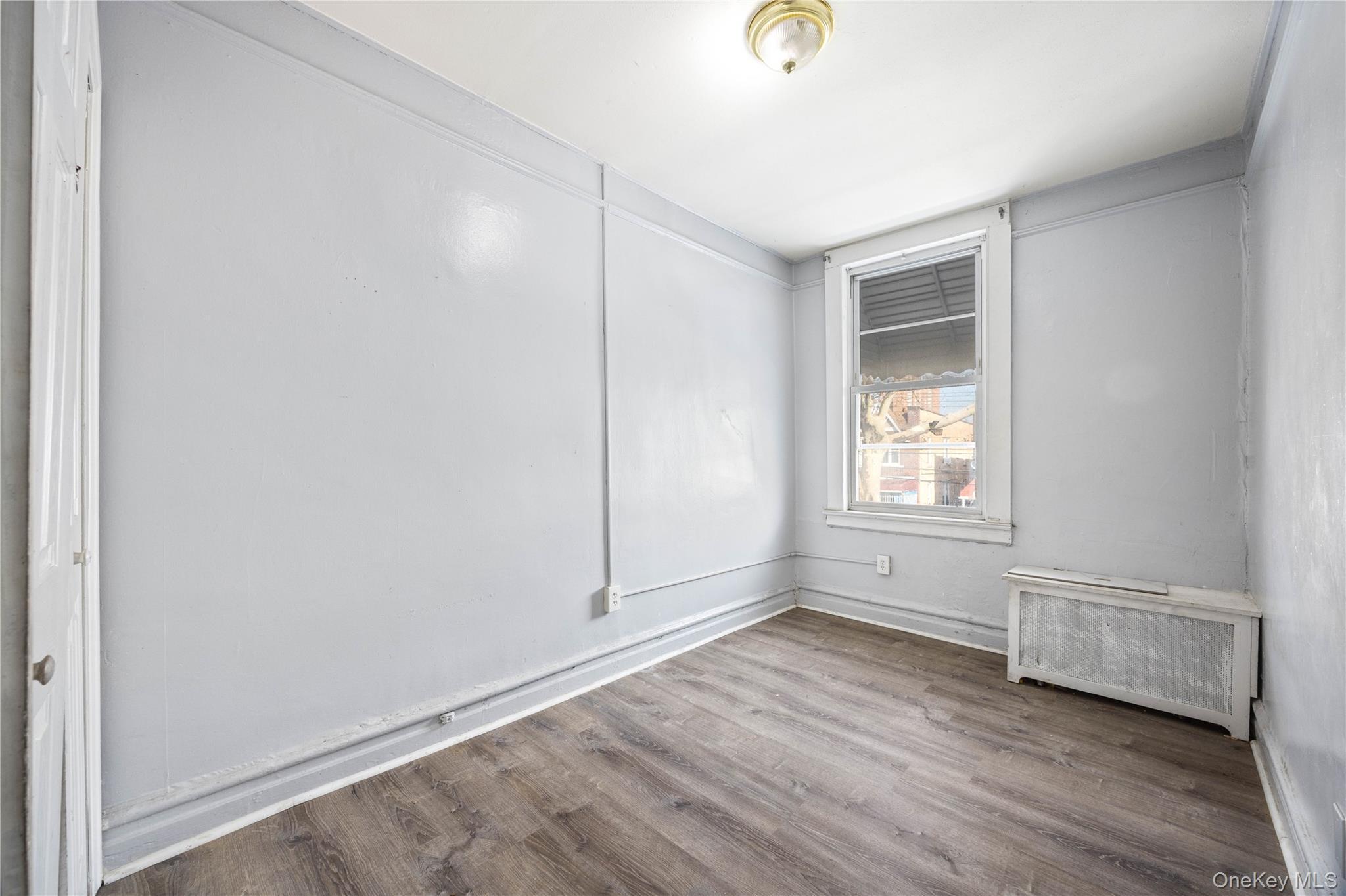 Single Family Saint Lawrence  Bronx, NY 10473, MLS-970323-29