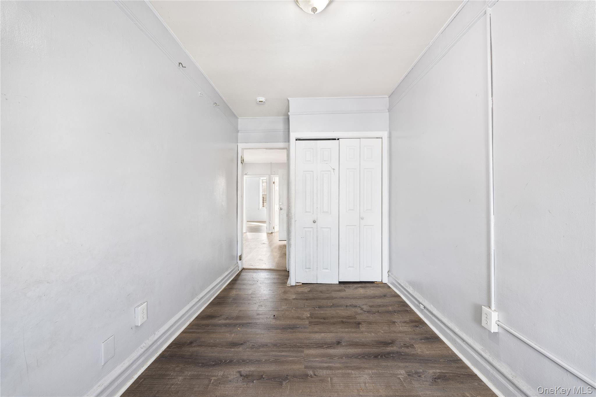 Single Family Saint Lawrence  Bronx, NY 10473, MLS-970323-30