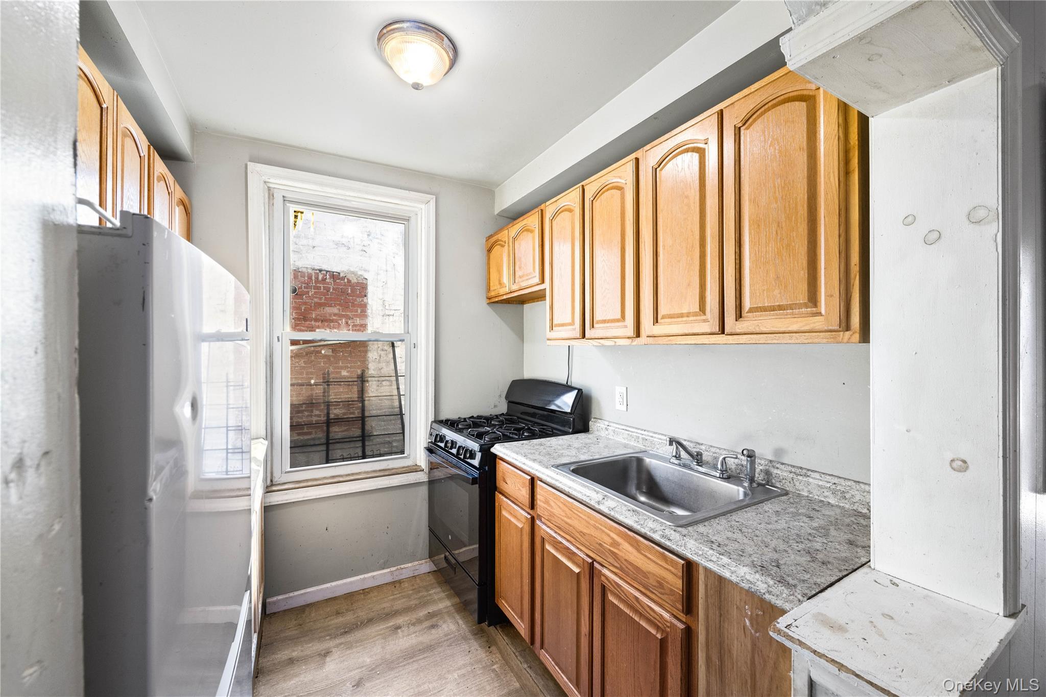 Single Family Saint Lawrence  Bronx, NY 10473, MLS-970323-34