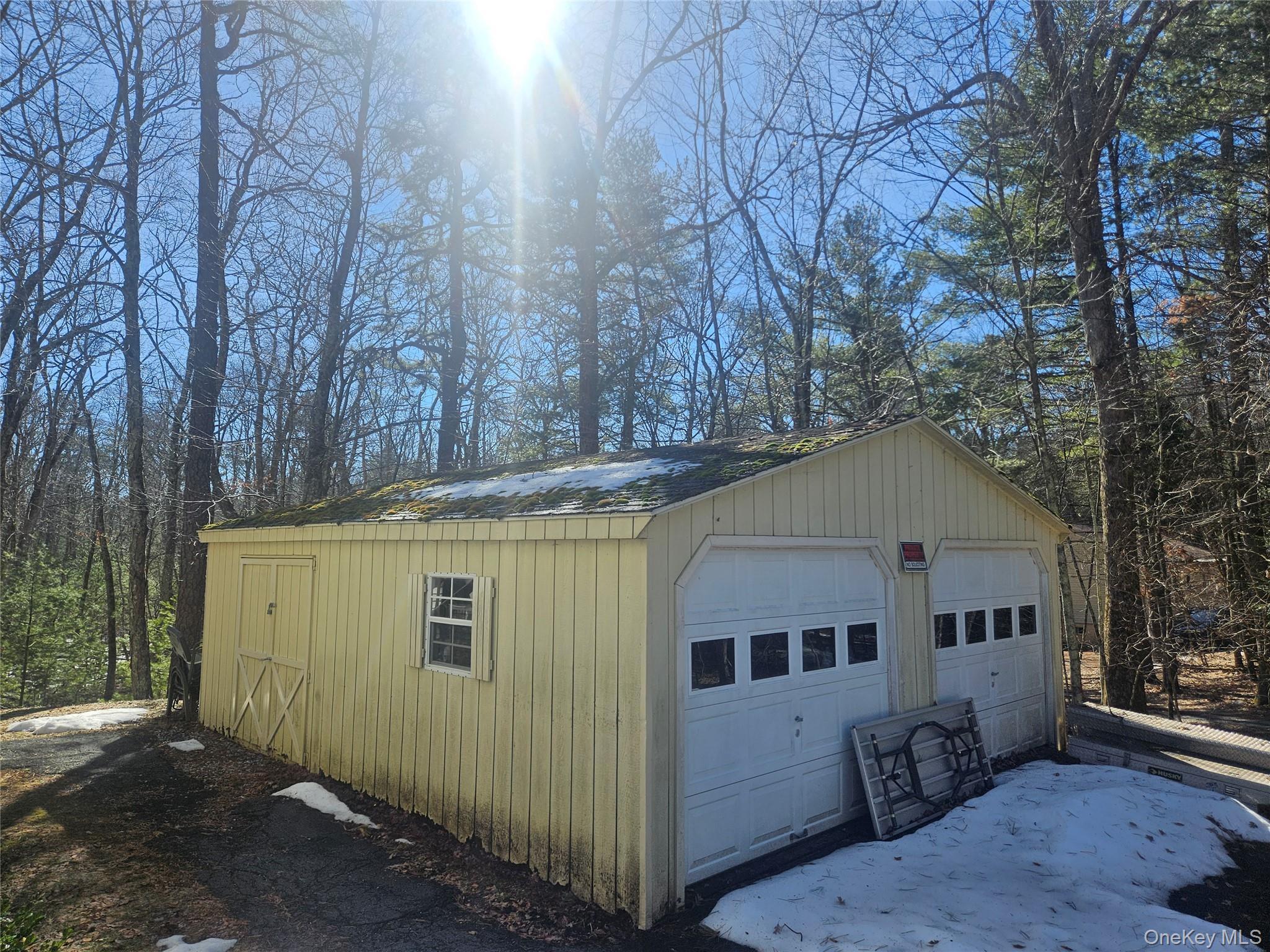 Single Family Peenpack  Orange County, NY 12780, MLS-970342-4