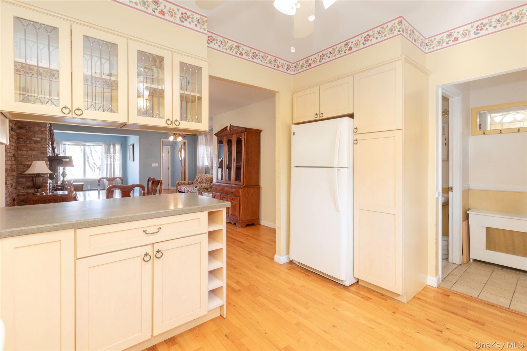 Single Family Marine Bronx, NY 10464, MLS-970360-11