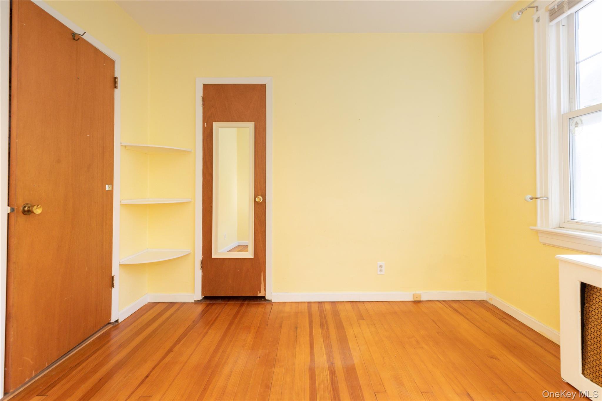 Single Family Marine Bronx, NY 10464, MLS-970360-18