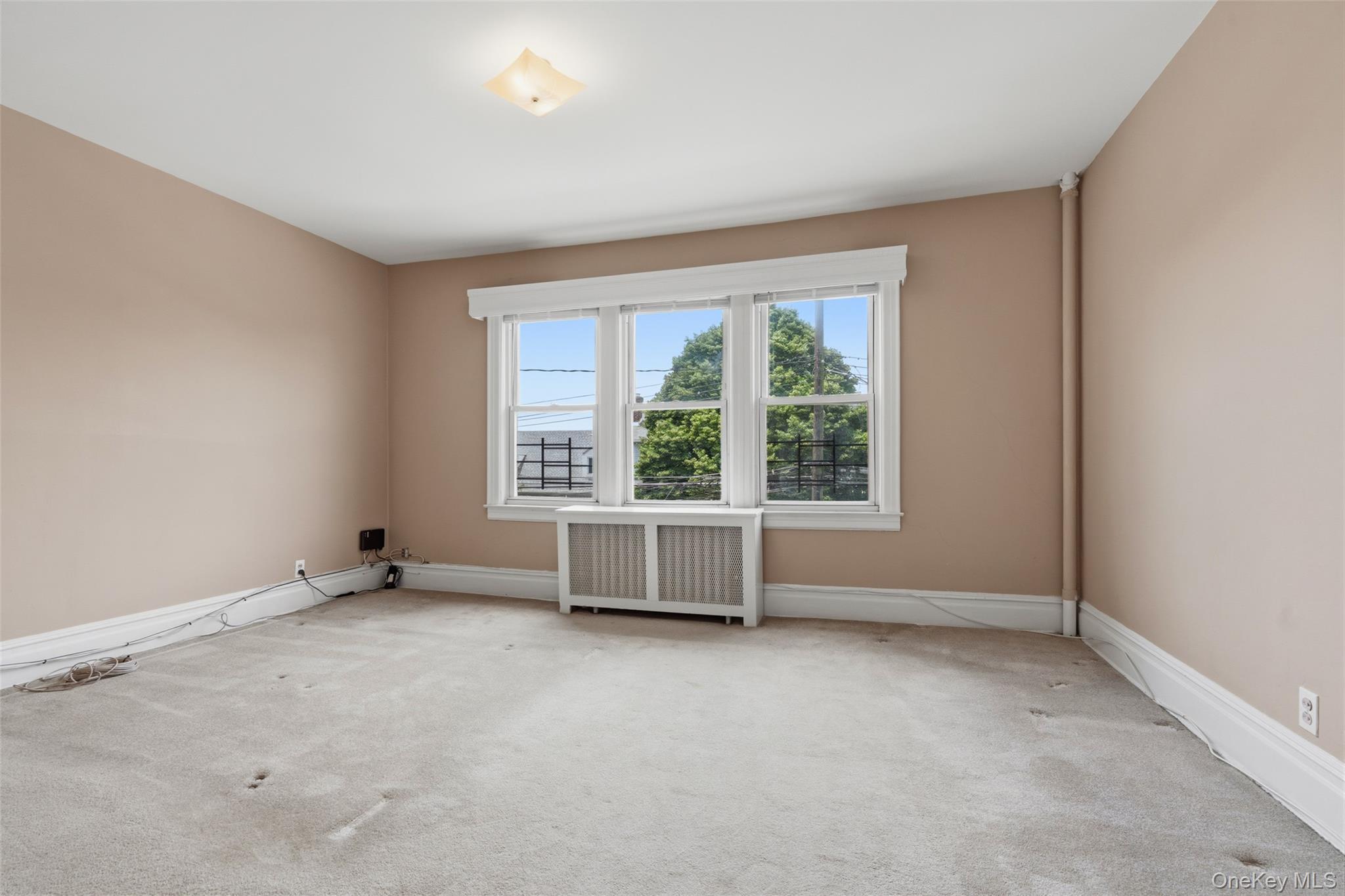 Single Family Hollywood Avenue Bronx, NY 10461, MLS-970366-14