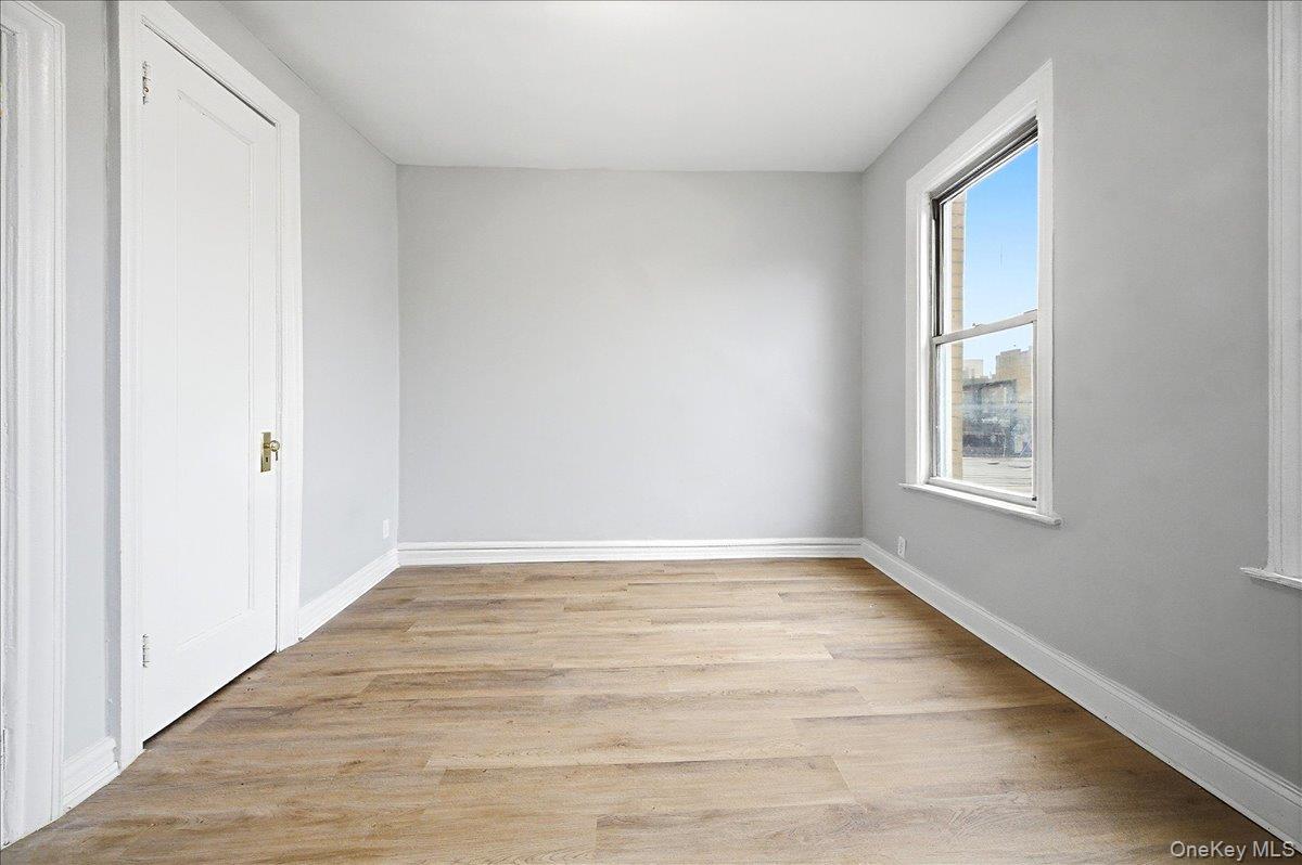 Single Family Holland  Bronx, NY 10467, MLS-970381-14