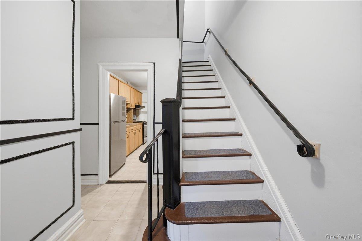 Single Family Holland  Bronx, NY 10467, MLS-970381-2