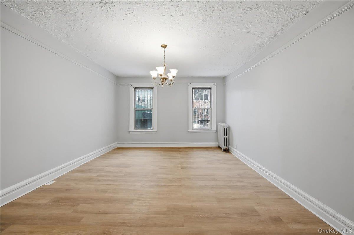 Single Family Holland  Bronx, NY 10467, MLS-970381-4