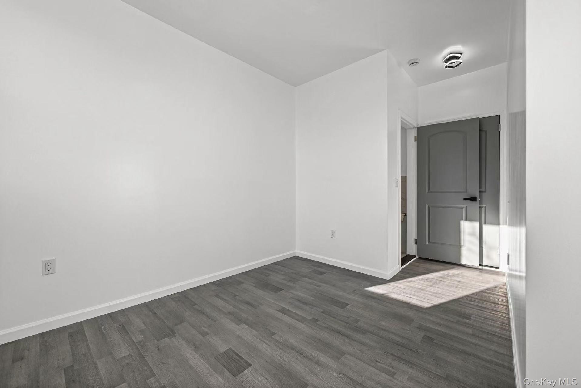 Single Family 120th Queens, NY 11356, MLS-970402-18