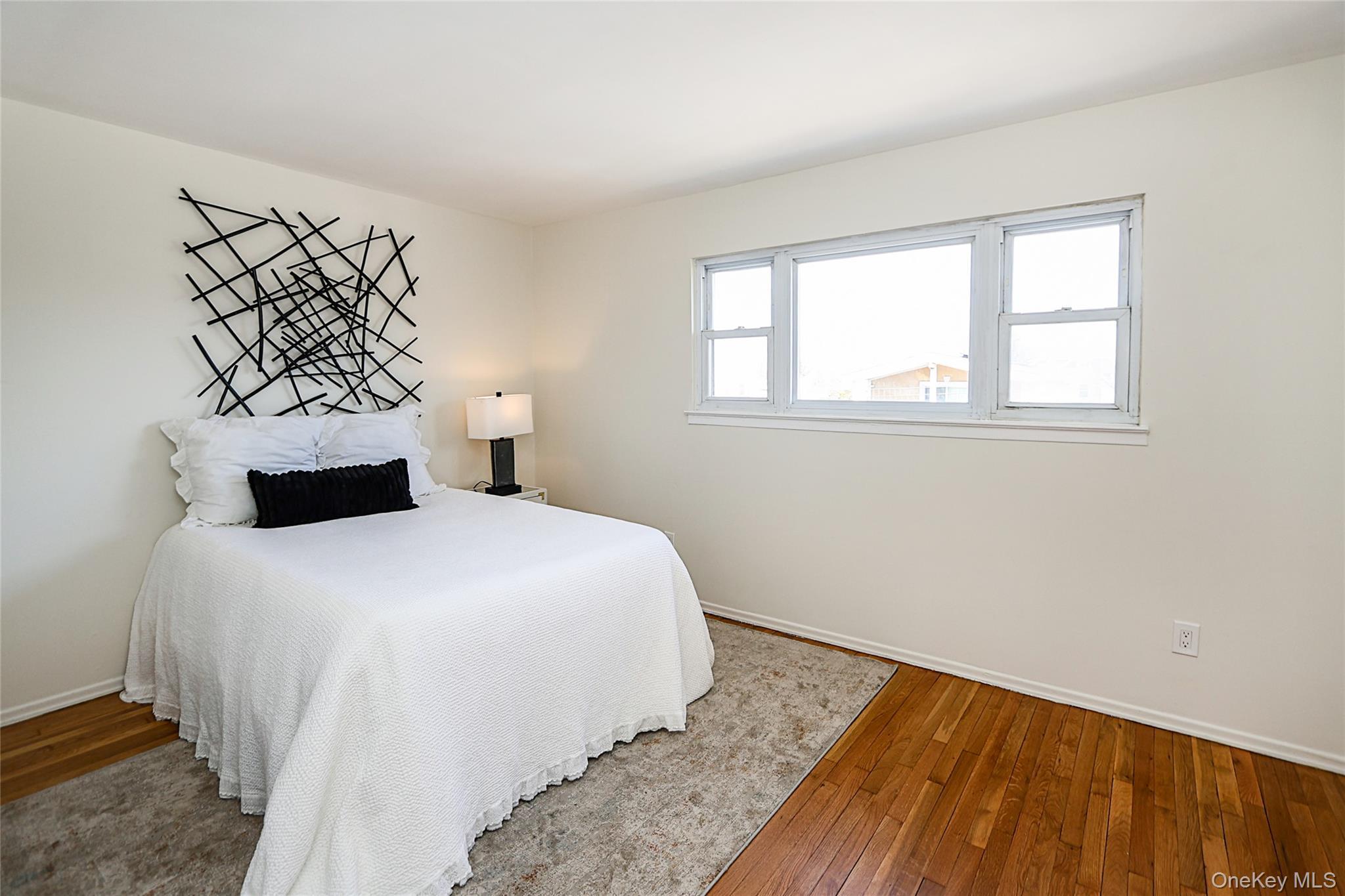 Single Family 132nd Queens, NY 11413, MLS-970413-13