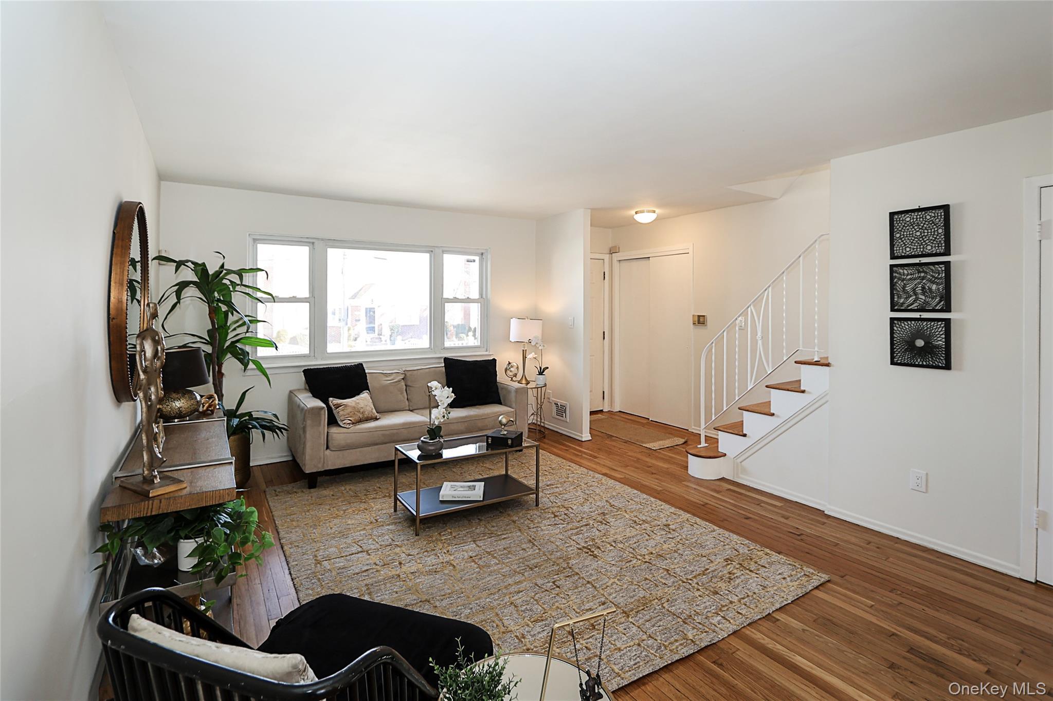 Single Family 132nd Queens, NY 11413, MLS-970413-4