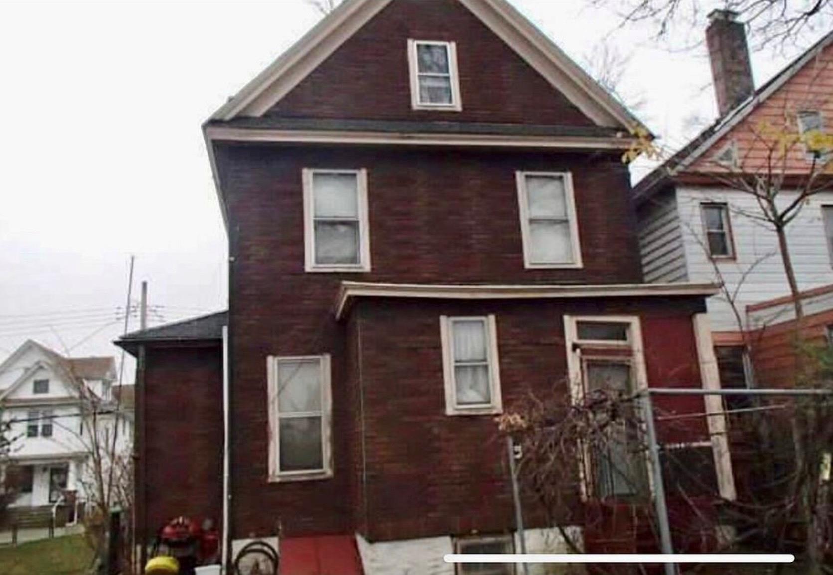 Single Family Ericsson  Queens, NY 11369, MLS-970418-6