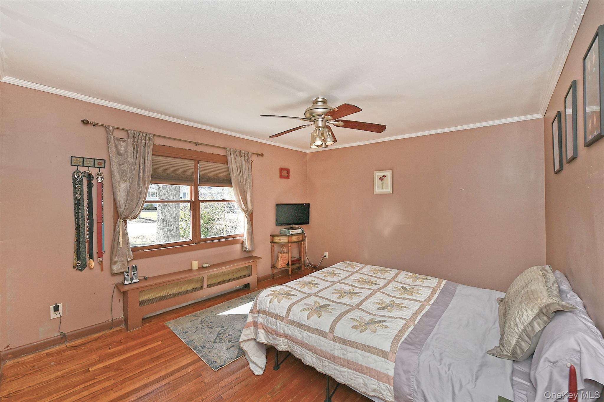 Single Family Chester  Suffolk County, NY 11731, MLS-970433-12