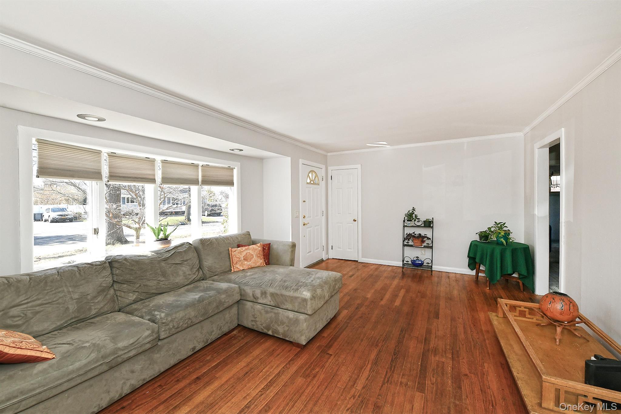 Single Family Chester  Suffolk County, NY 11731, MLS-970433-3