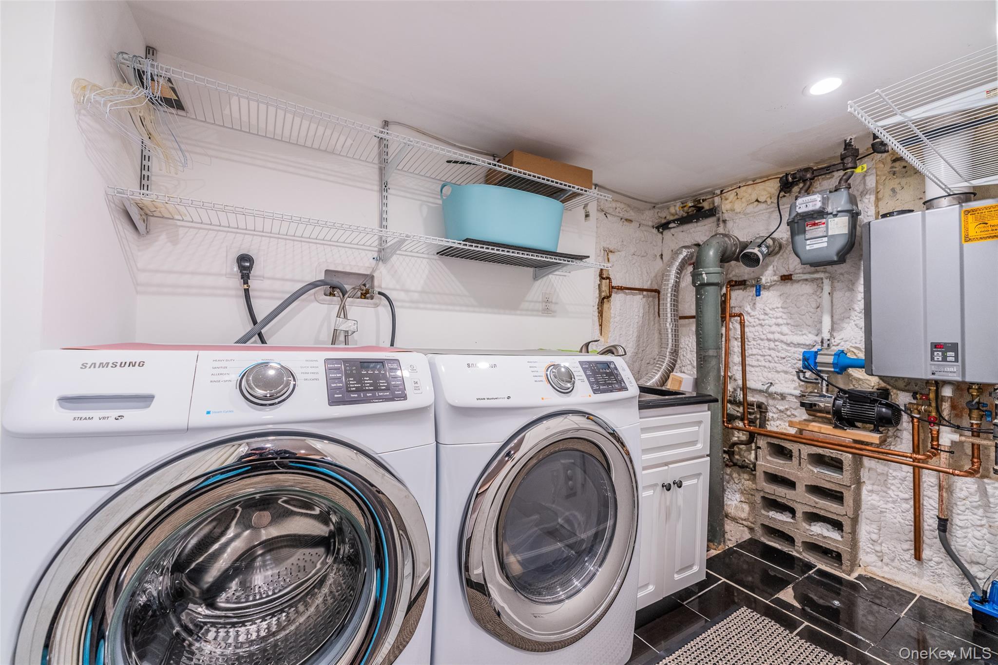 Single Family Union  Queens, NY 11375, MLS-970435-25