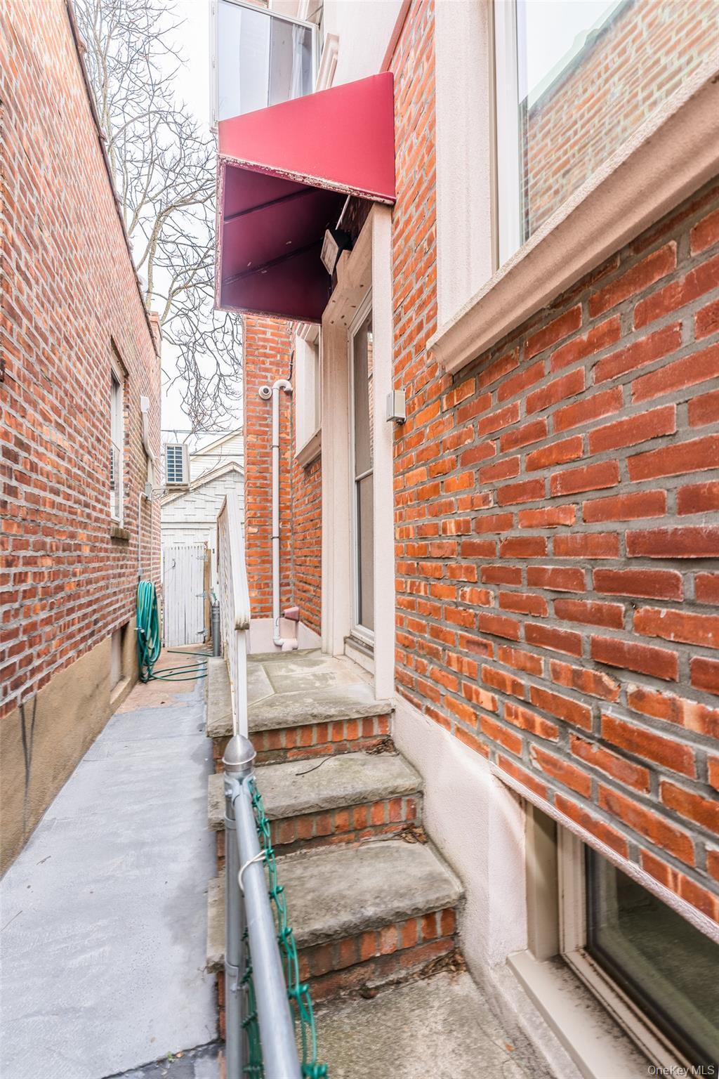 Single Family Union  Queens, NY 11375, MLS-970435-30