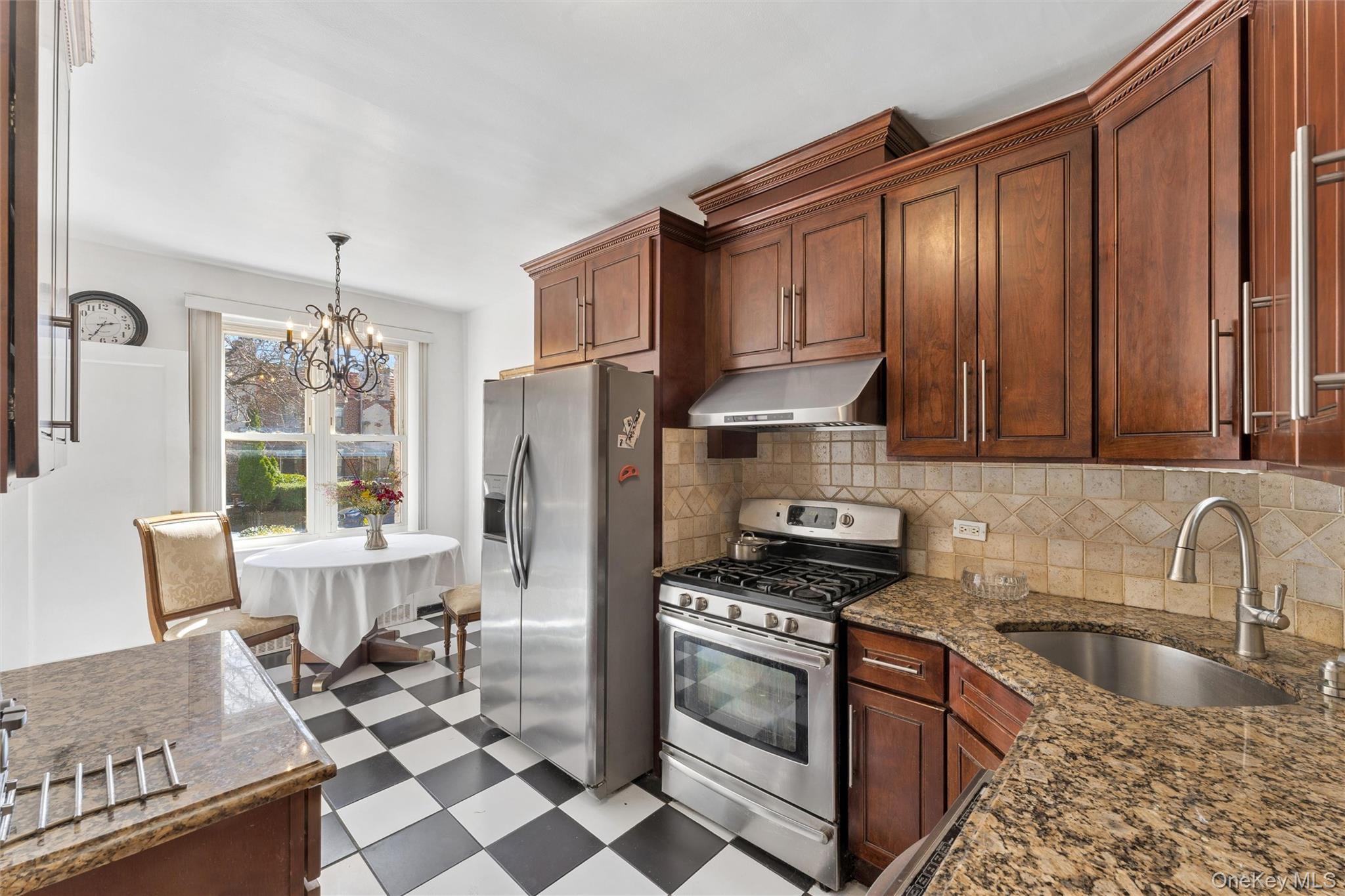 Single Family 67th Queens, NY 11374, MLS-970452-7