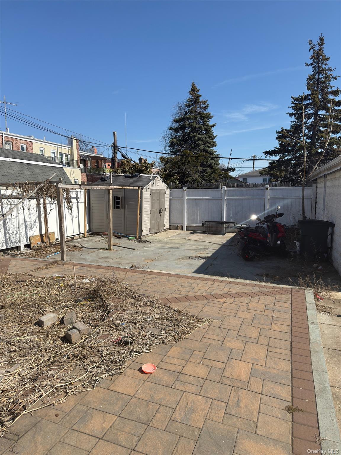 Single Family Whitelaw  Queens, NY 11417, MLS-970453-8