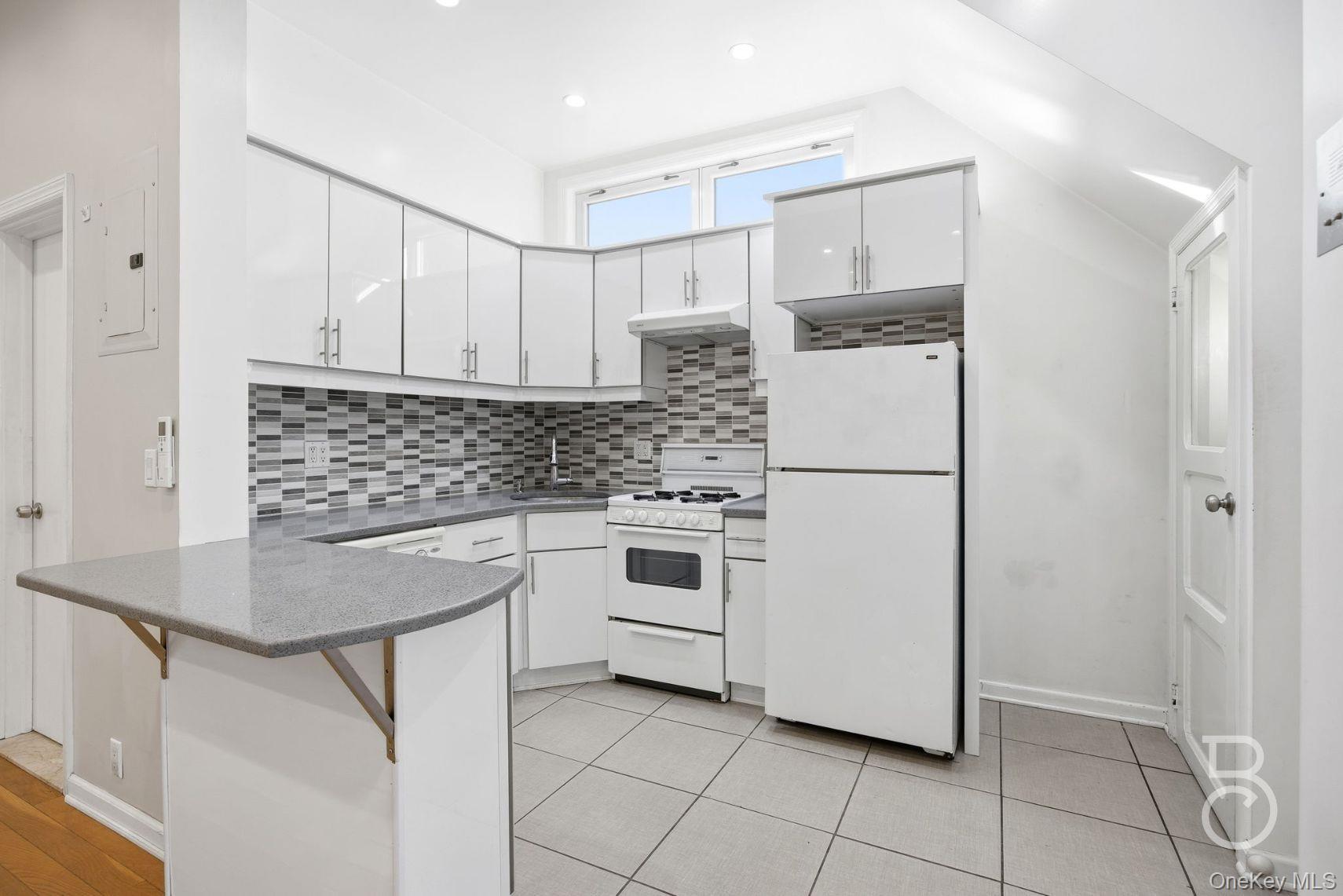 Single Family 41st  Queens, NY 11103, MLS-970460-14