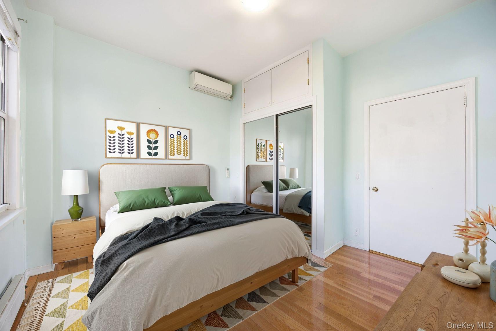 Single Family 41st  Queens, NY 11103, MLS-970460-16