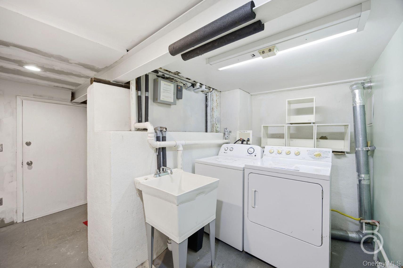 Single Family 41st  Queens, NY 11103, MLS-970460-21