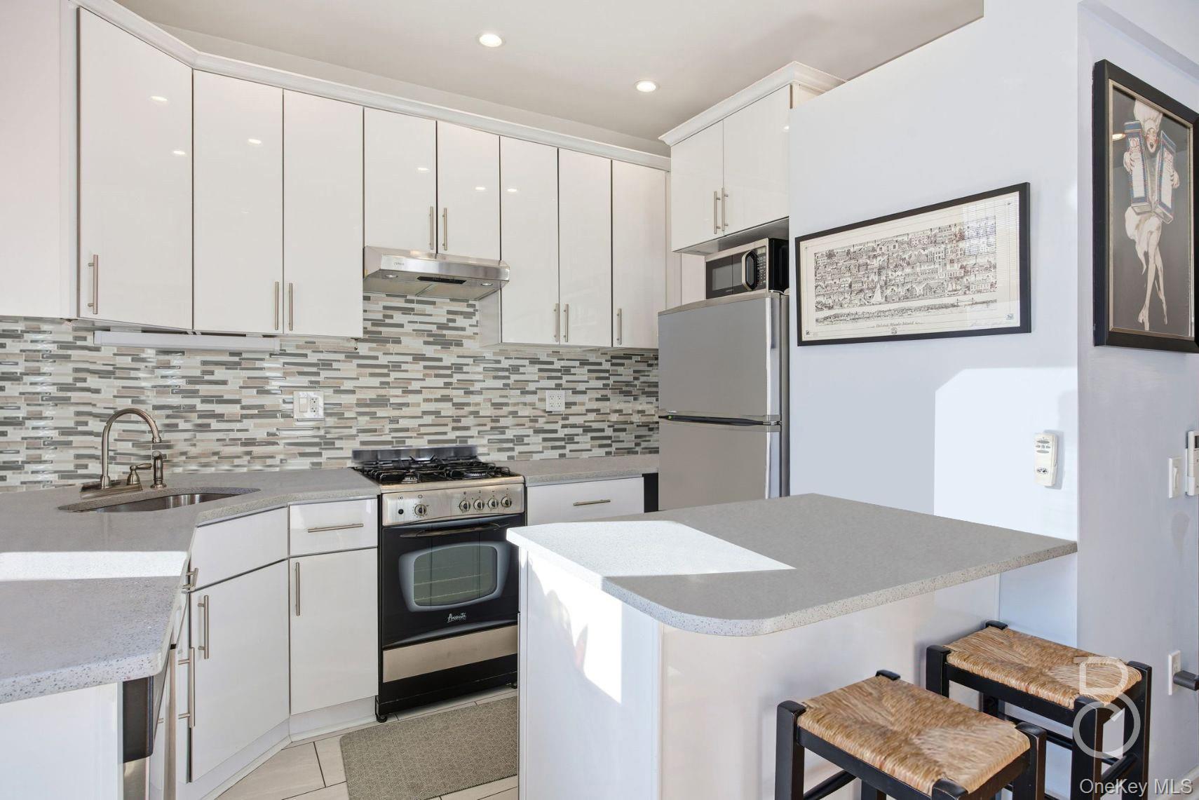 Single Family 41st  Queens, NY 11103, MLS-970460-5