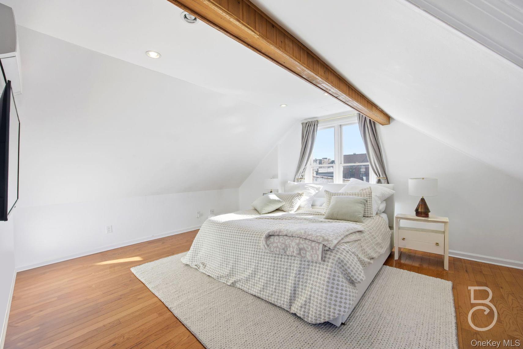 Single Family 41st  Queens, NY 11103, MLS-970460-9