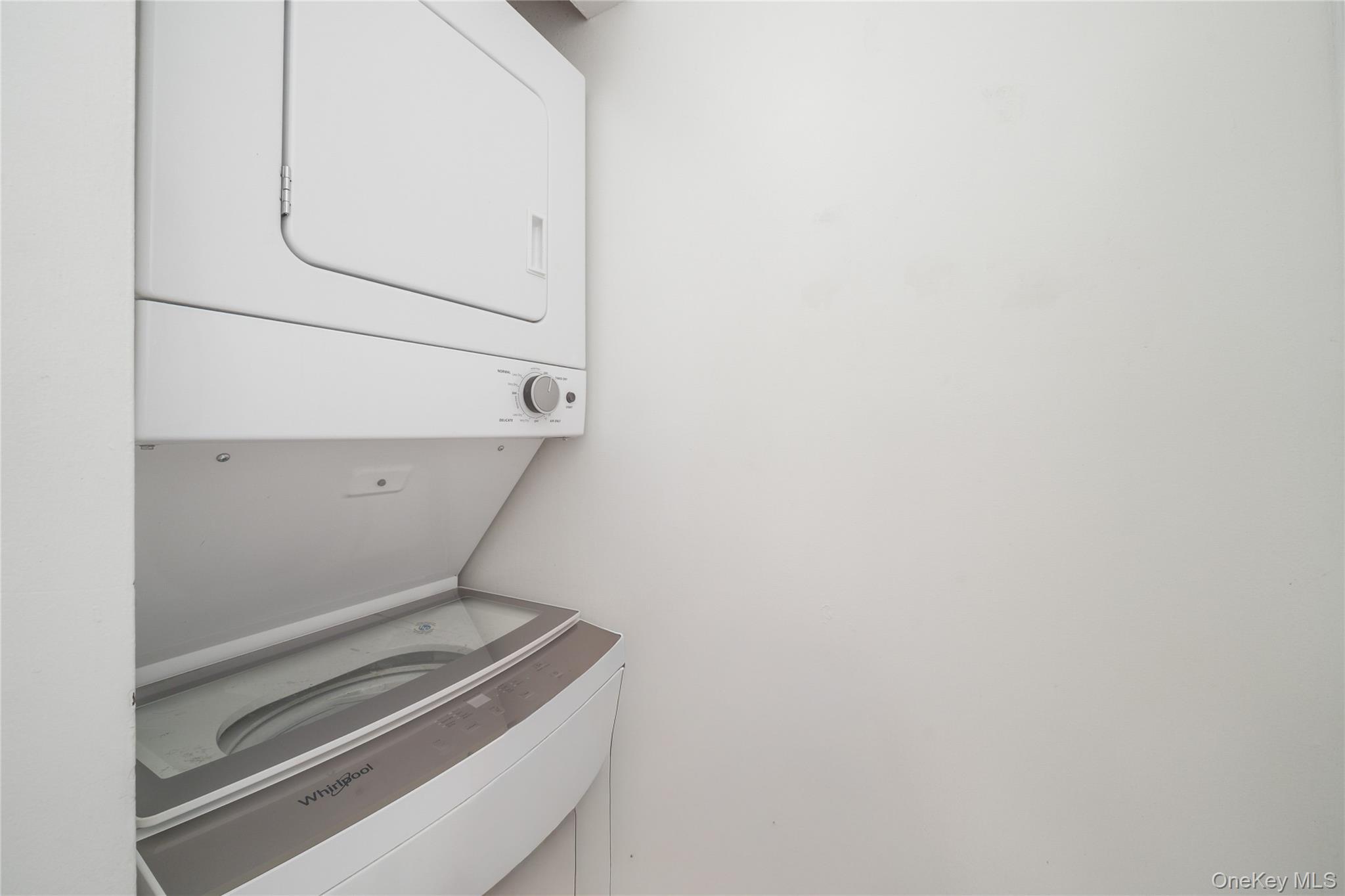 Condo Mckinley Westchester County, NY 10606, MLS-970465-12