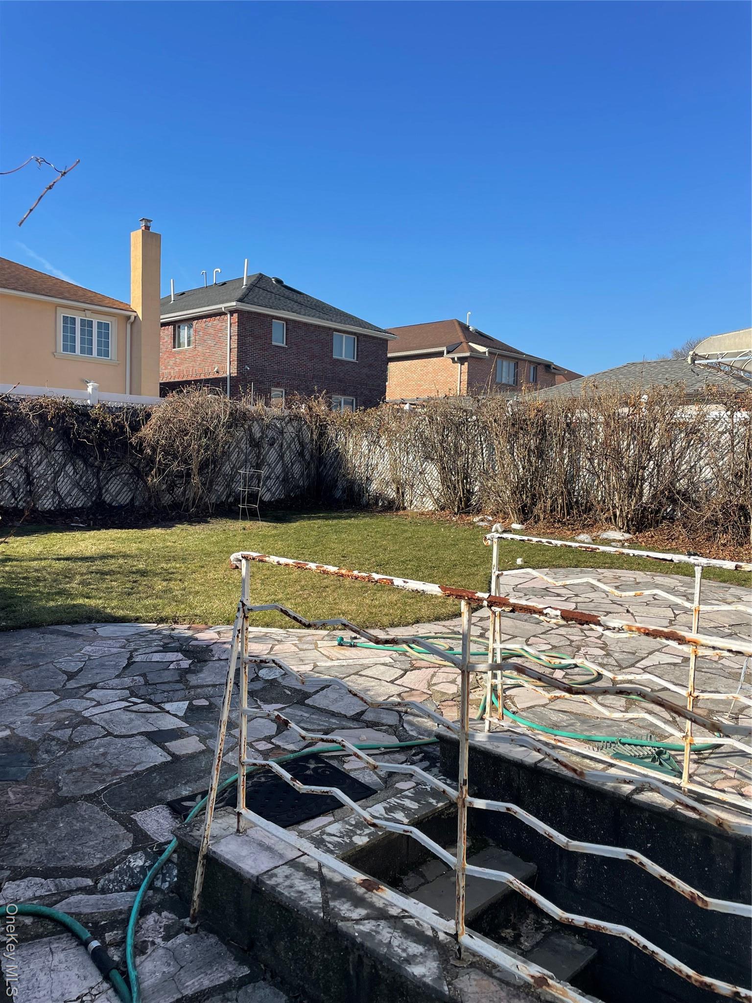 Single Family 20th Queens, NY 11357, MLS-970476-19