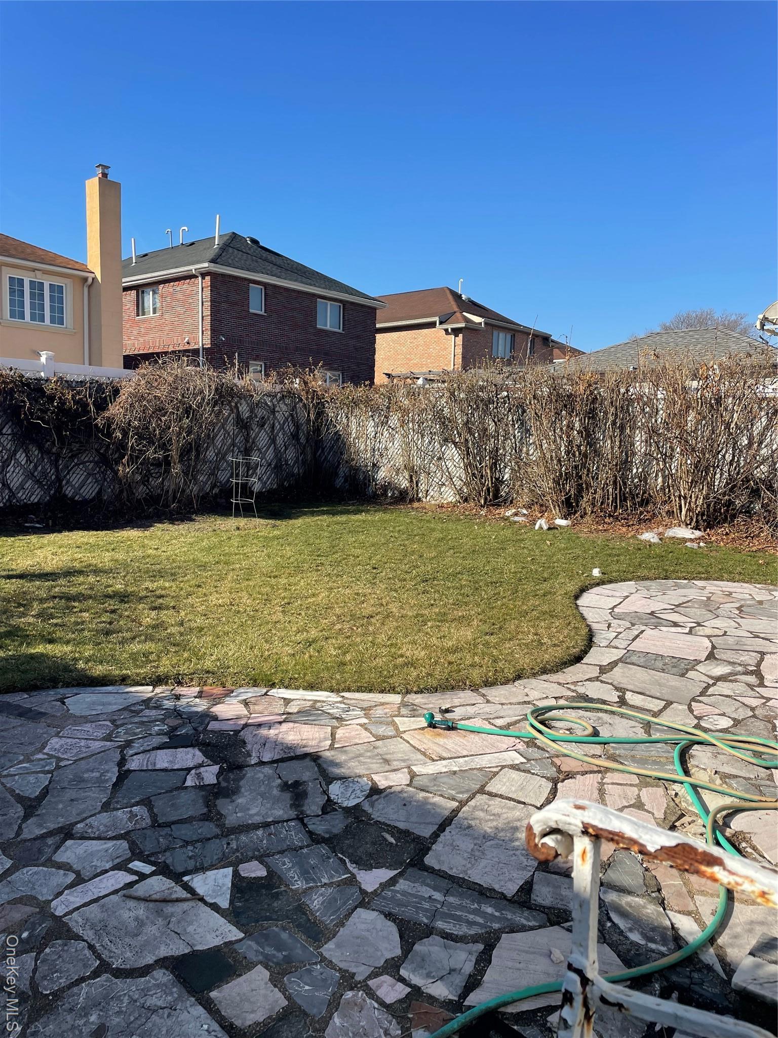 Single Family 20th Queens, NY 11357, MLS-970476-20