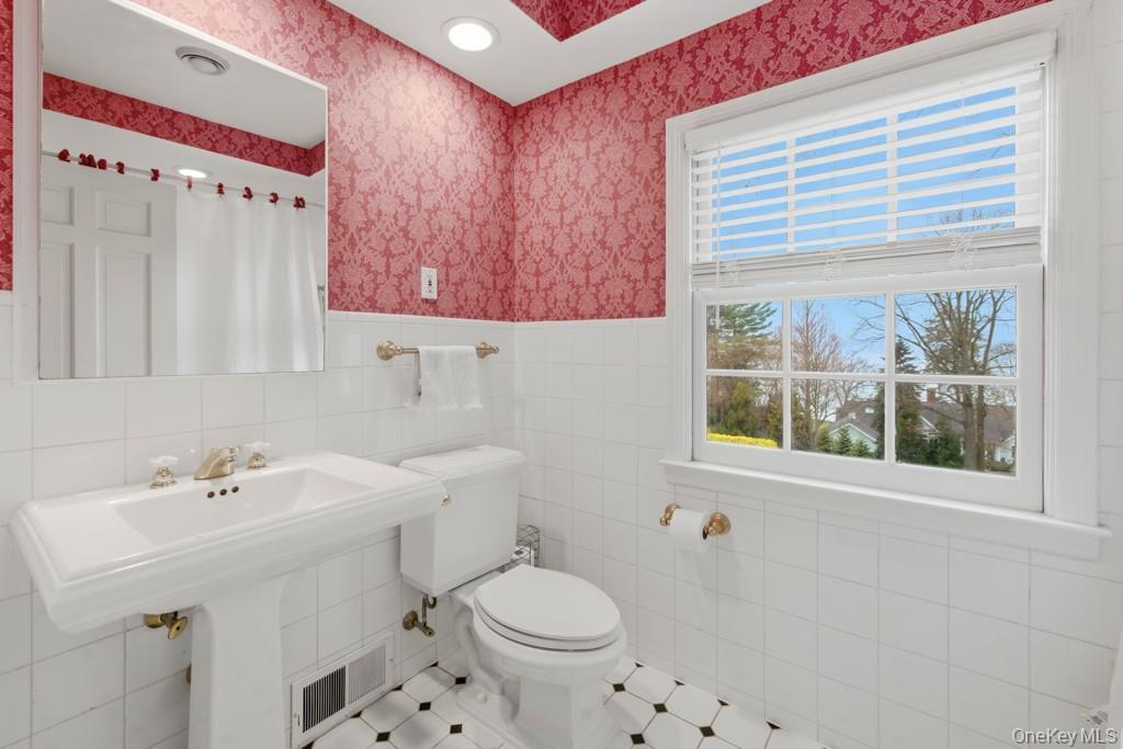 Single Family River Road Westchester County, NY 10510, MLS-970496-21