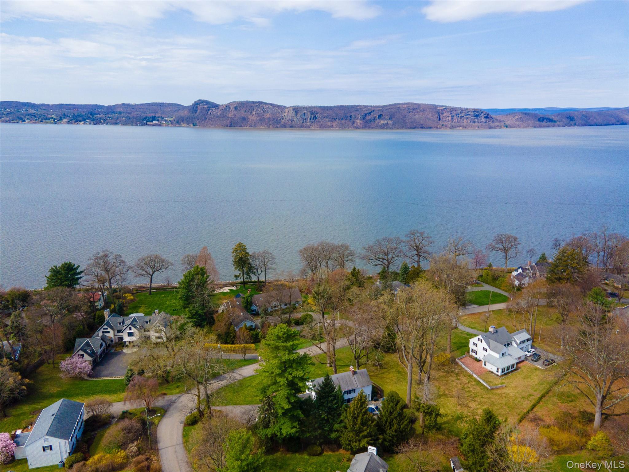 Single Family River Road Westchester County, NY 10510, MLS-970496-28