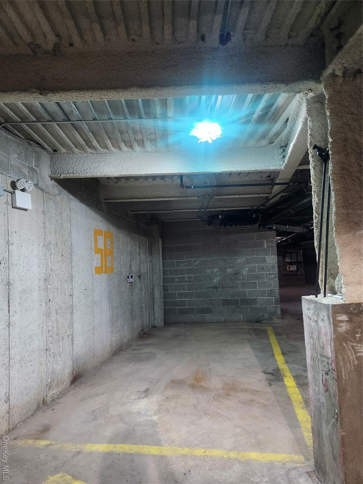 Condo Queens  Queens, NY 11377, MLS-970499-19