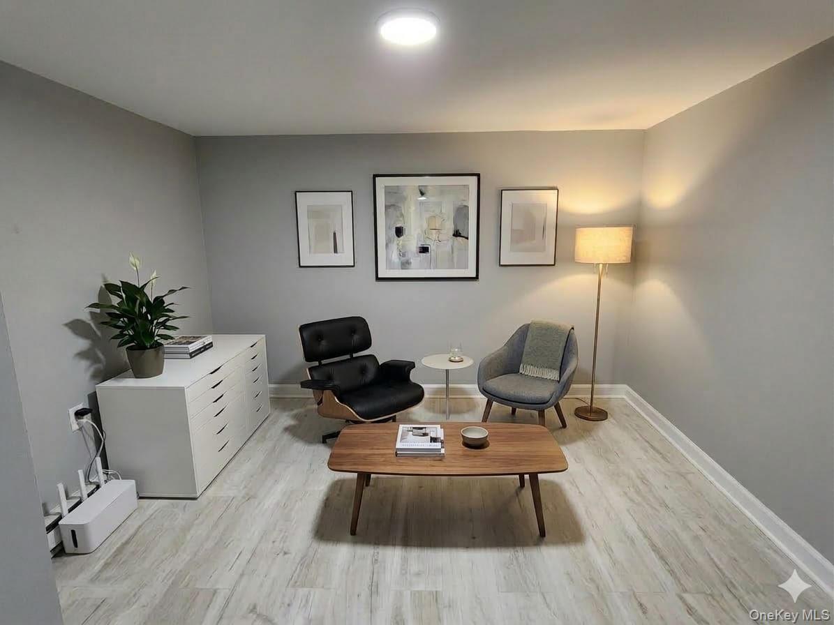 Single Family 215th  Bronx, NY 10469, MLS-970510-21